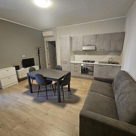 La Francigena - Casteggio House Apartman Piacenza Kültér fotó